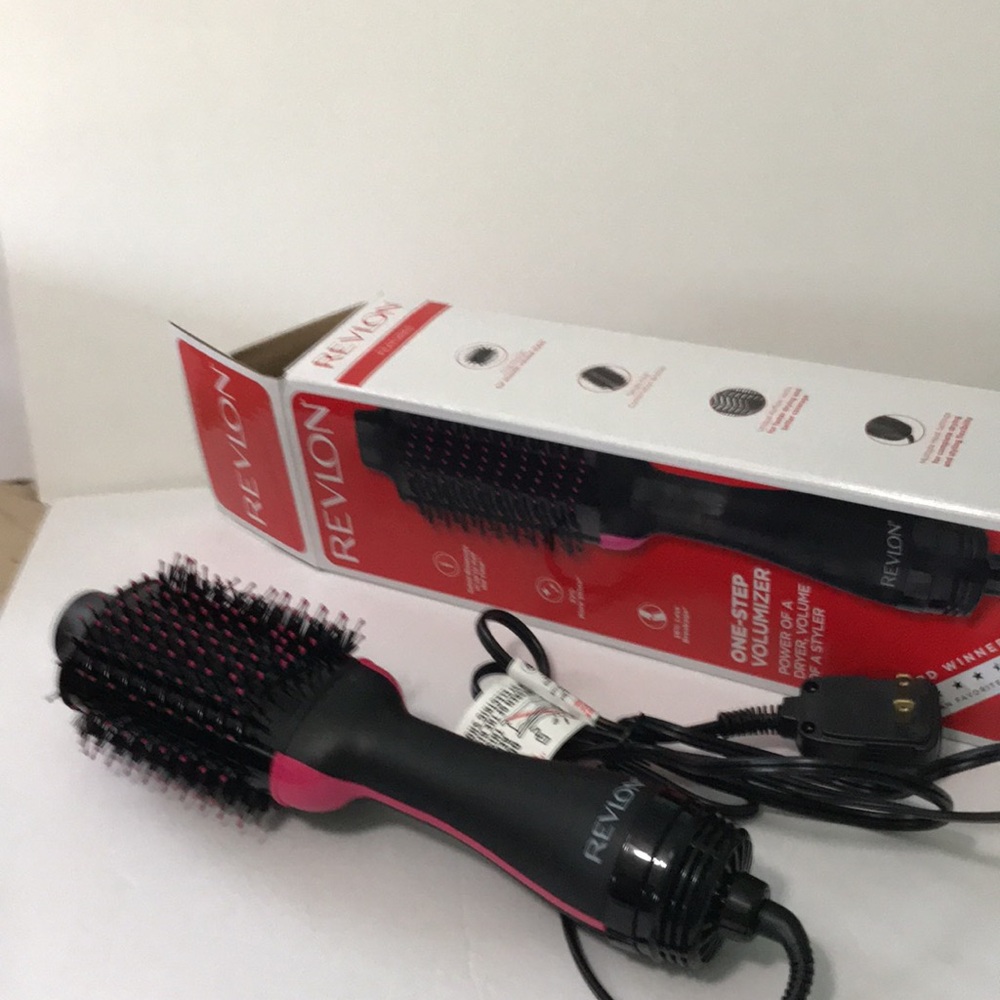 Revlon Volumizing Hair Brush in Black and Pink
